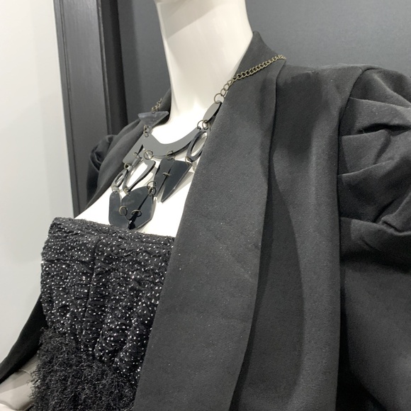 Black Geometric Statement Necklace Acrylic Abstract Bib Mod Art Jewelry - Picture 10 of 10